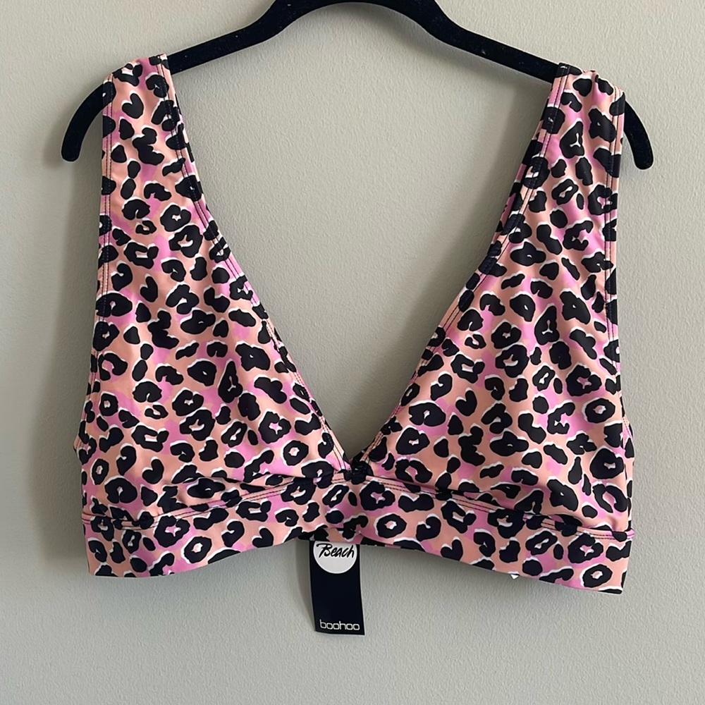 Leopard Print Two Piece Bikini - Picture 5 of 8